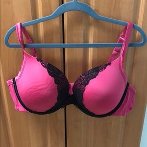 Cacique smooth boost plunge hot pink bra